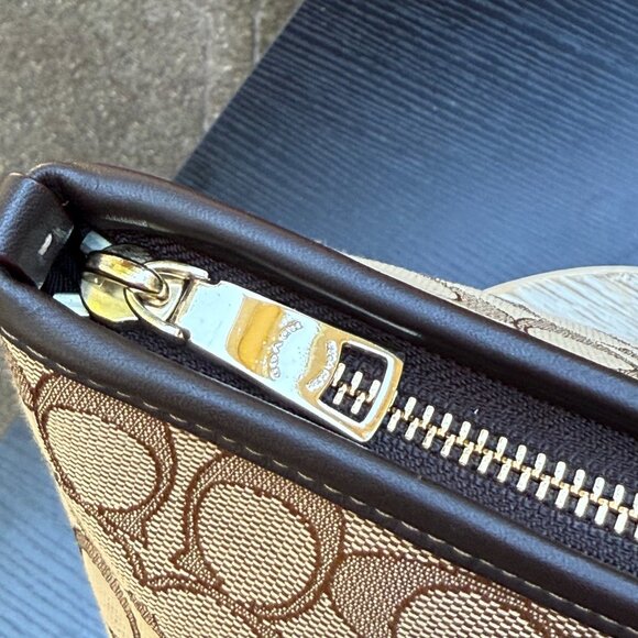 COACH TAYLOR SIGNATURE JACQUARD MONOGRAM CANVAS LEATHER TOTE SHOULDER BAG BROWN - Picture 6 of 15